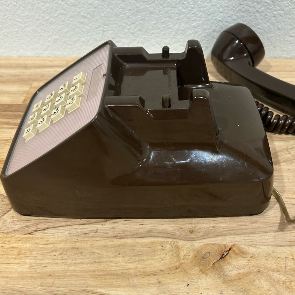 Vintage GTE Automatic Electric Push-Button Desk Telephone Phone w/ Handset Brown - Picture 8 of 13